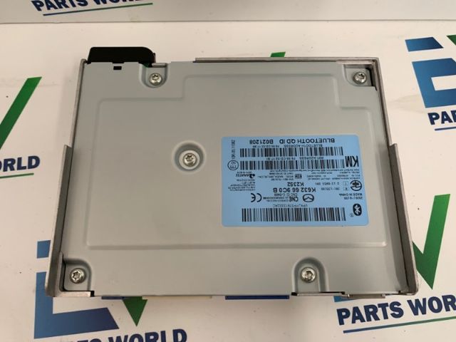 Mazda Axela BM 2013-2016 Stereo Amplifier