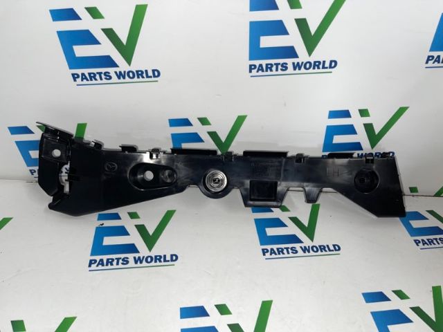 Mazda Axela BM 2013-2016 Rear Bumper Retainer LR