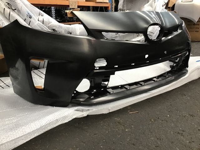Toyota Prius ZVW30 09-15 Front Bumper Cover