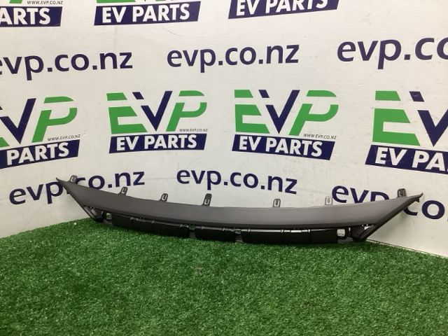 Toyota Aqua NHP10 2011-2015 Front Bumper Moulding