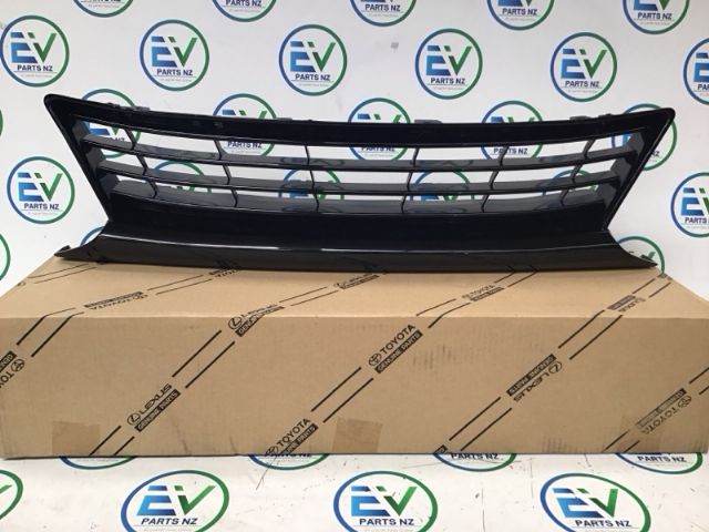 Toyota Sai AZK10 Grille Lower