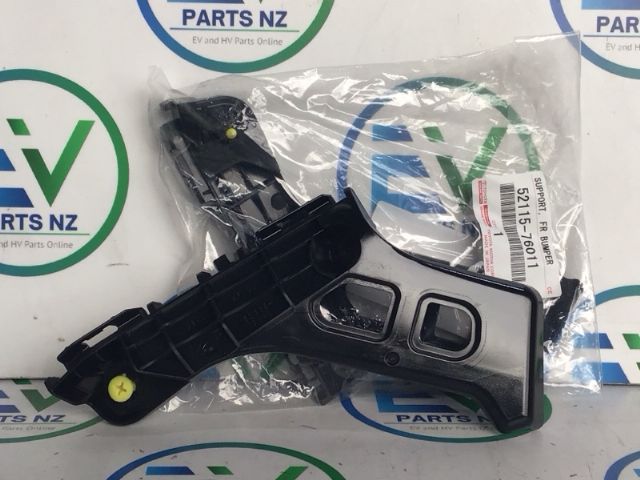 Lexus CT CT 200H 2011-2017 RF Bumper Retainer