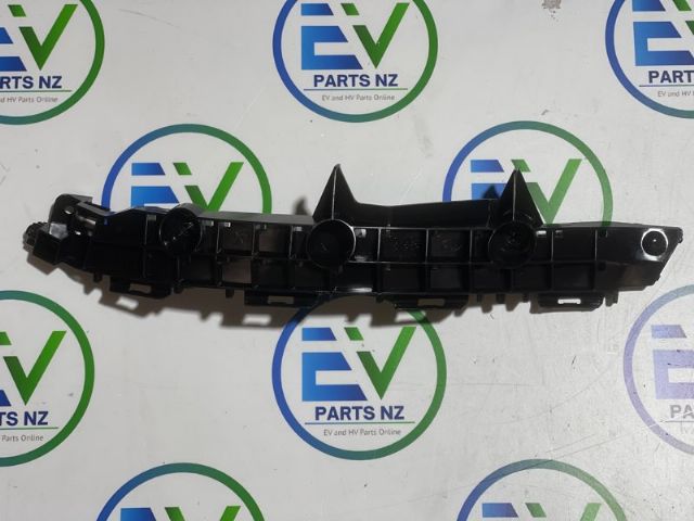 Toyota C-HR ZYX10 Rear Bumper Retainer RR