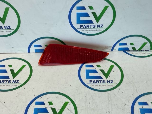 Toyota C-HR ZYX10 RR Bumper Reflector