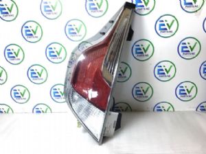 Toyota Aqua NHP10 2015-2017 L Tail Light