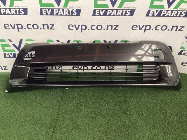 Toyota Prius ZVW40 2012-on Radiator Lower Grille