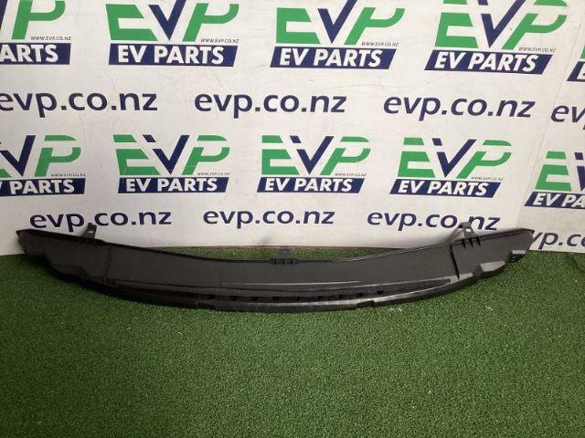 Toyota Prius ZVW50 2015-on Front Bumper Under Tray