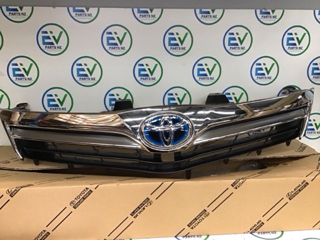 Toyota Sai AZK10 Grille (Camera Type)
