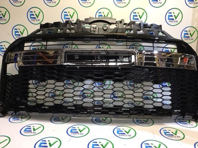 Toyota Aqua NHP10 2011-2015 Front Bumper Grille