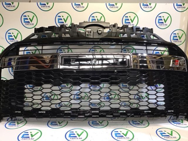 Toyota Aqua NHP10 2011-2015 Front Bumper Grille