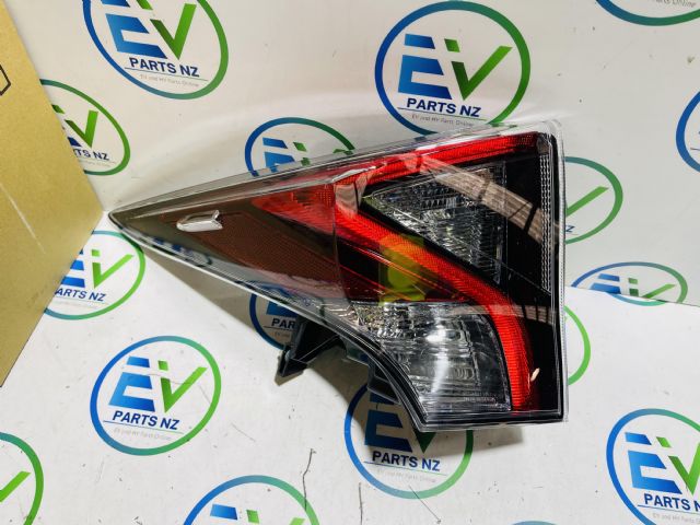 Toyota Prius ZVW50 2015-Present L Tail Light