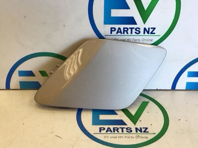 Toyota Prius ZVW50 2015-on Front Tow Hook Cover