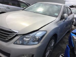 Toyota Crown S200 2008-2012