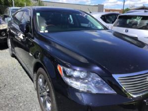 Lexus LS600H UVF45