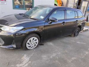 Toyota Fielder NZE165