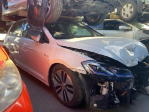 Volkswagen Golf Golf