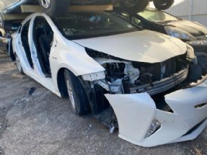 Toyota Prius ZVW50 2015-Present